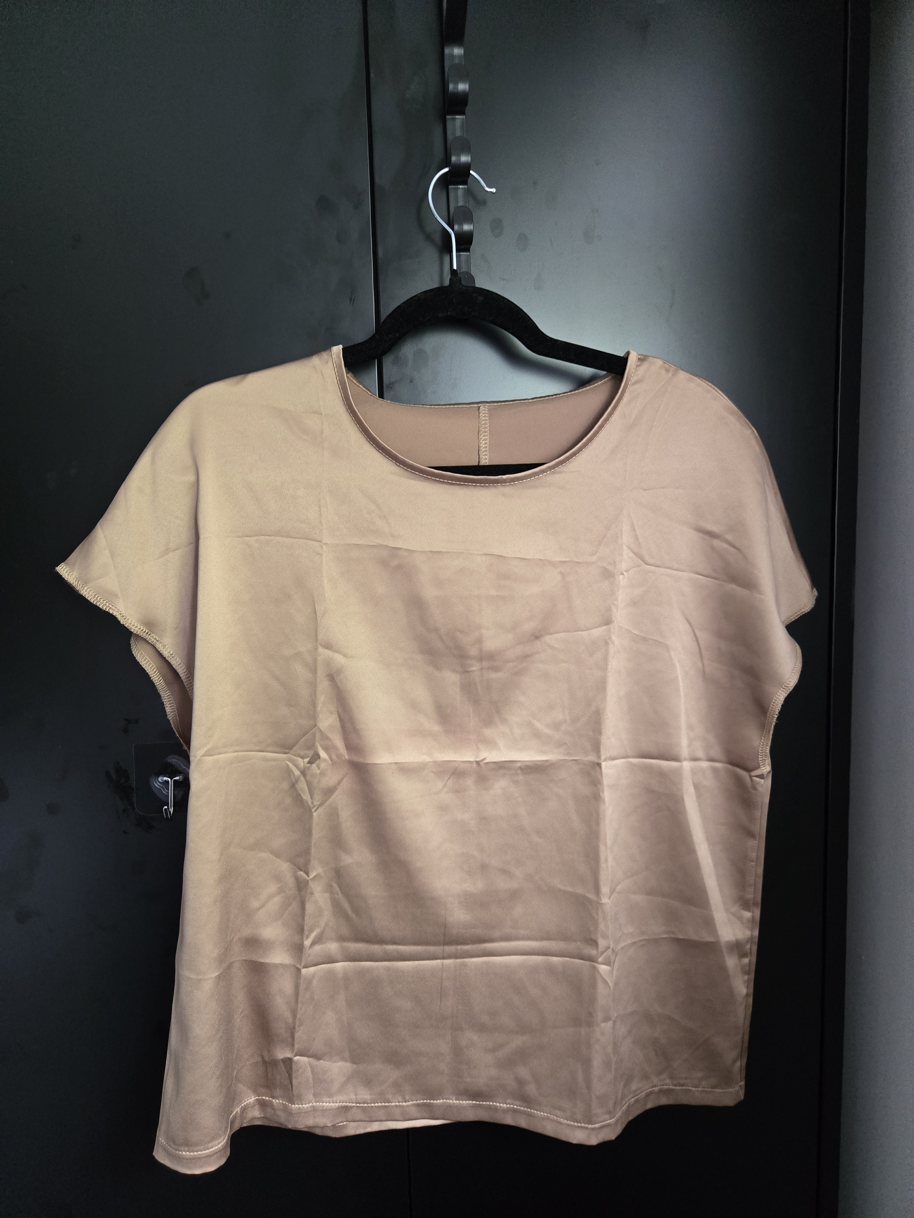 Women's Short Sleeve Boxy Top In Beige